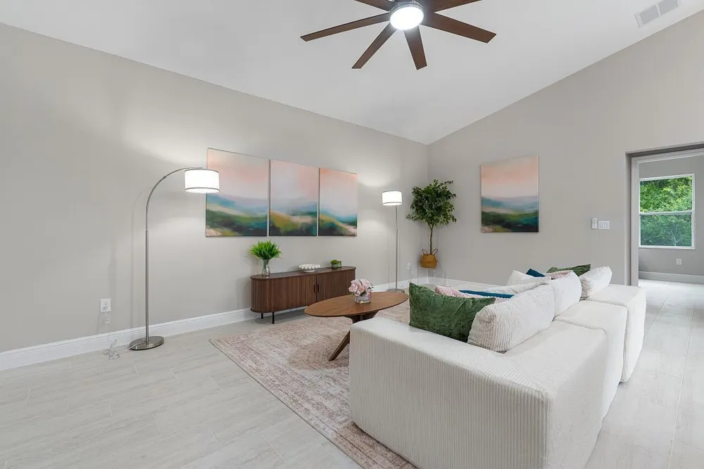 8226 104TH COURT Vero Beach, FL 32967
