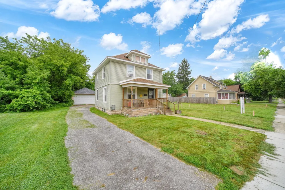 1136 Cooper Street Jackson, MI 49202