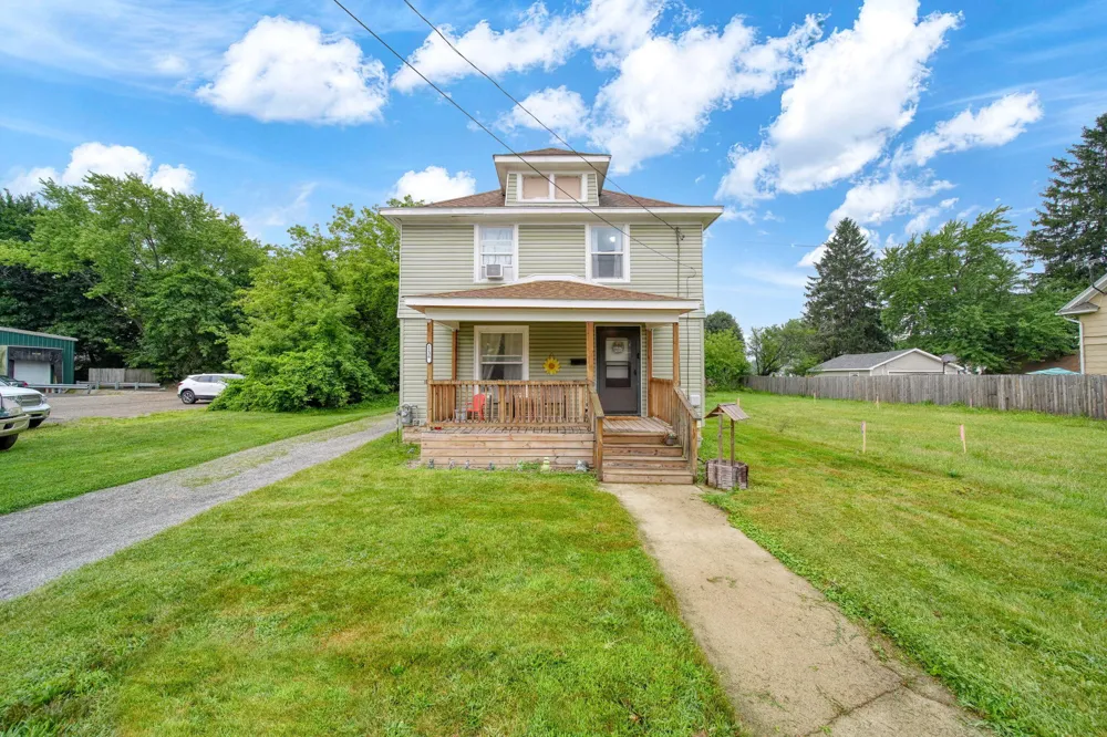 1136 Cooper Street Jackson, MI 49202