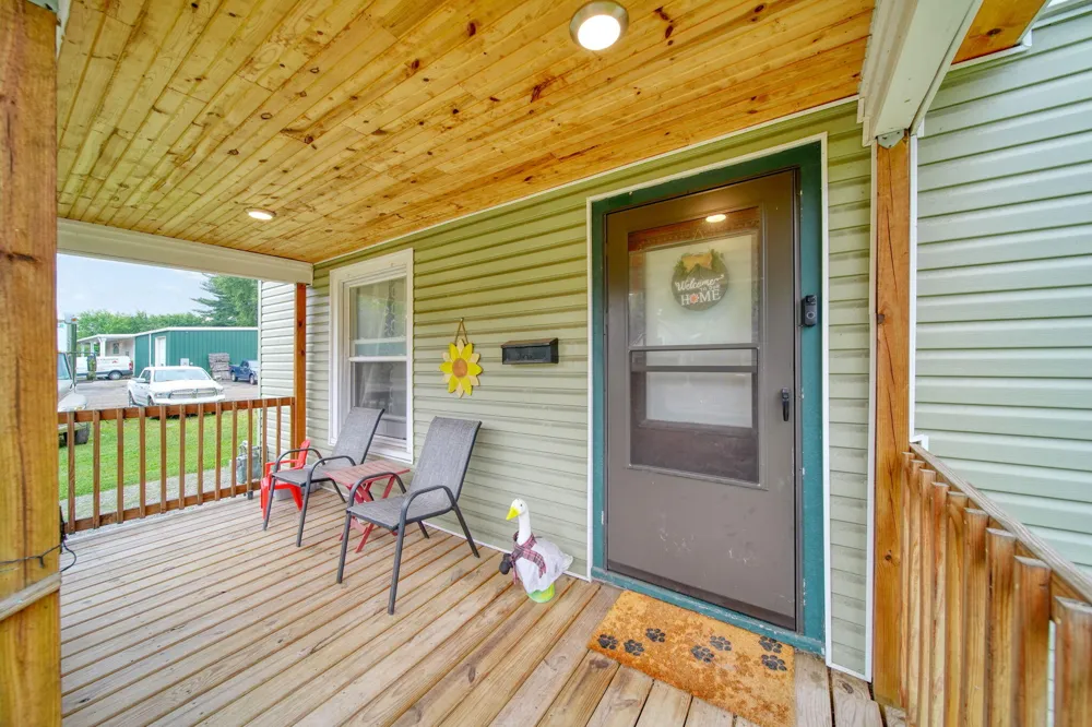 1136 Cooper Street Jackson, MI 49202