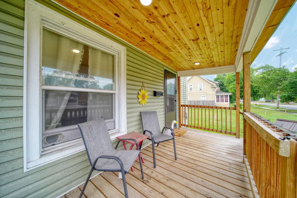 1136 Cooper Street Jackson, MI 49202