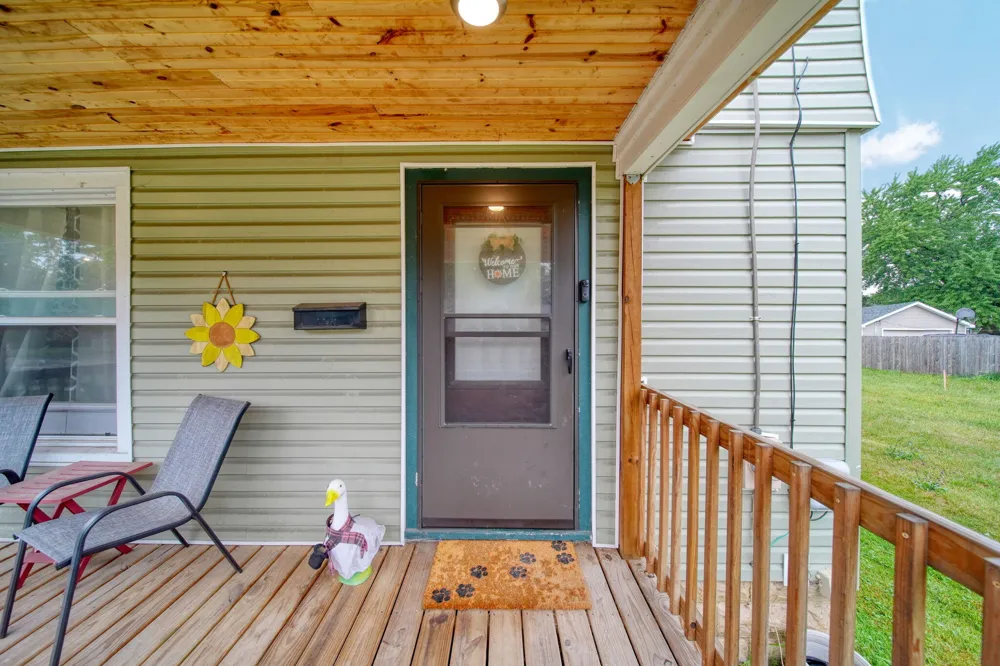1136 Cooper Street Jackson, MI 49202