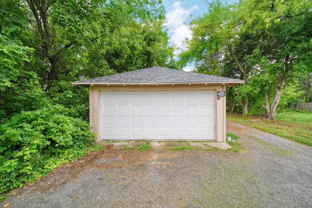 1136 Cooper Street Jackson, MI 49202