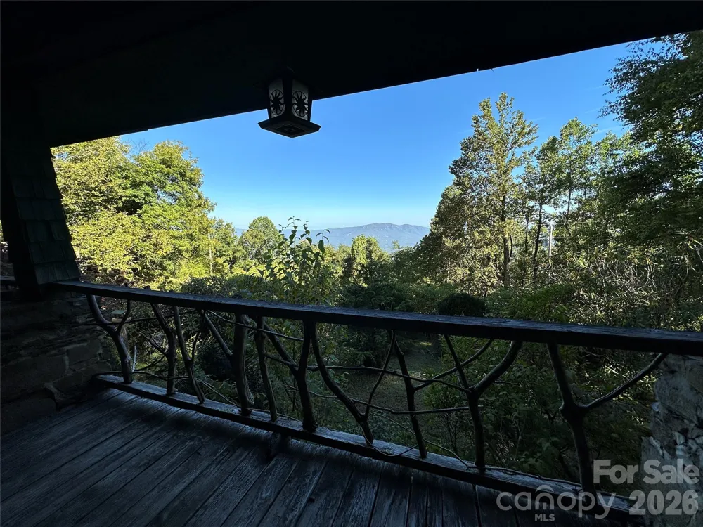 16 Osborn Knob Road Little Switzerland, NC 28749
