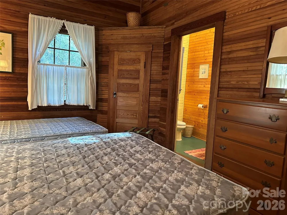 16 Osborn Knob Road Little Switzerland, NC 28749