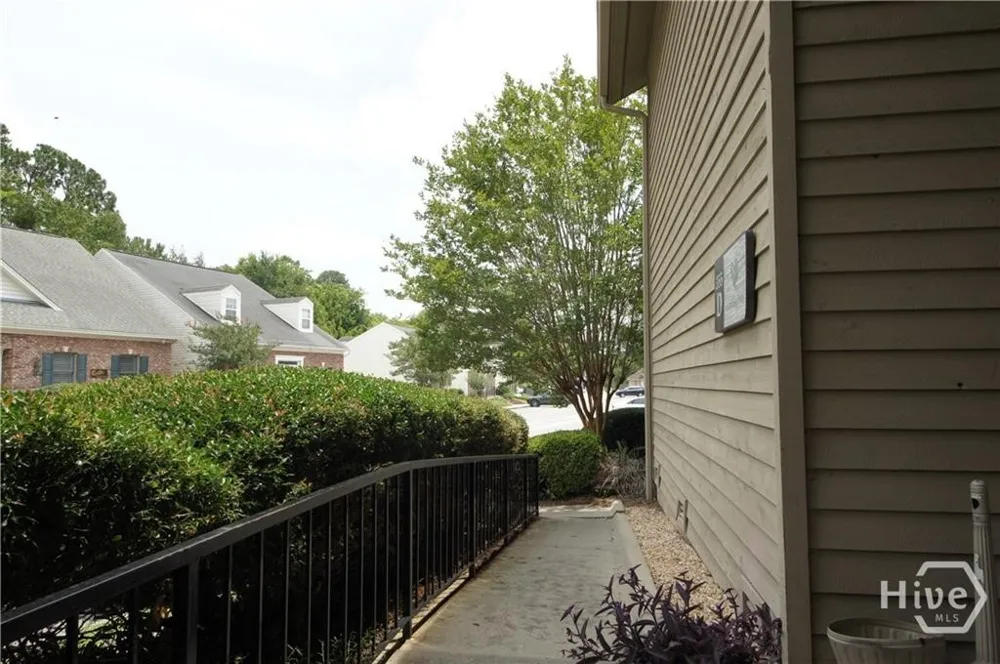 355 Commerce Place #E Savannah, GA 31406