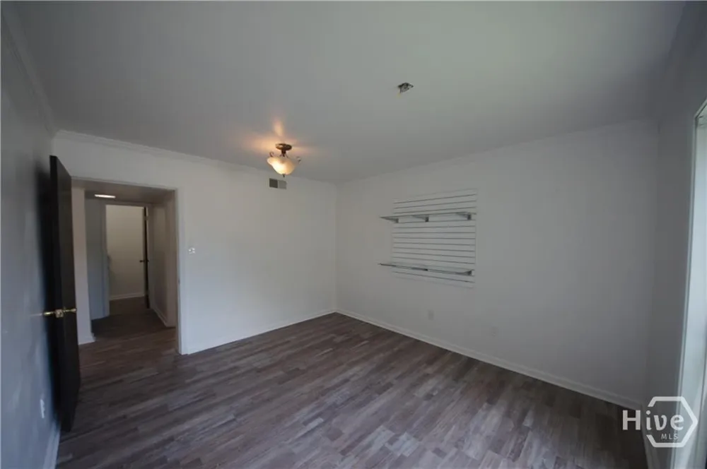 355 Commerce Place #E Savannah, GA 31406