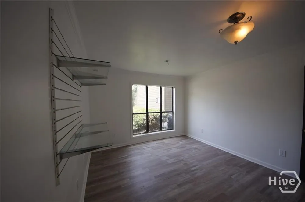 355 Commerce Place #E Savannah, GA 31406