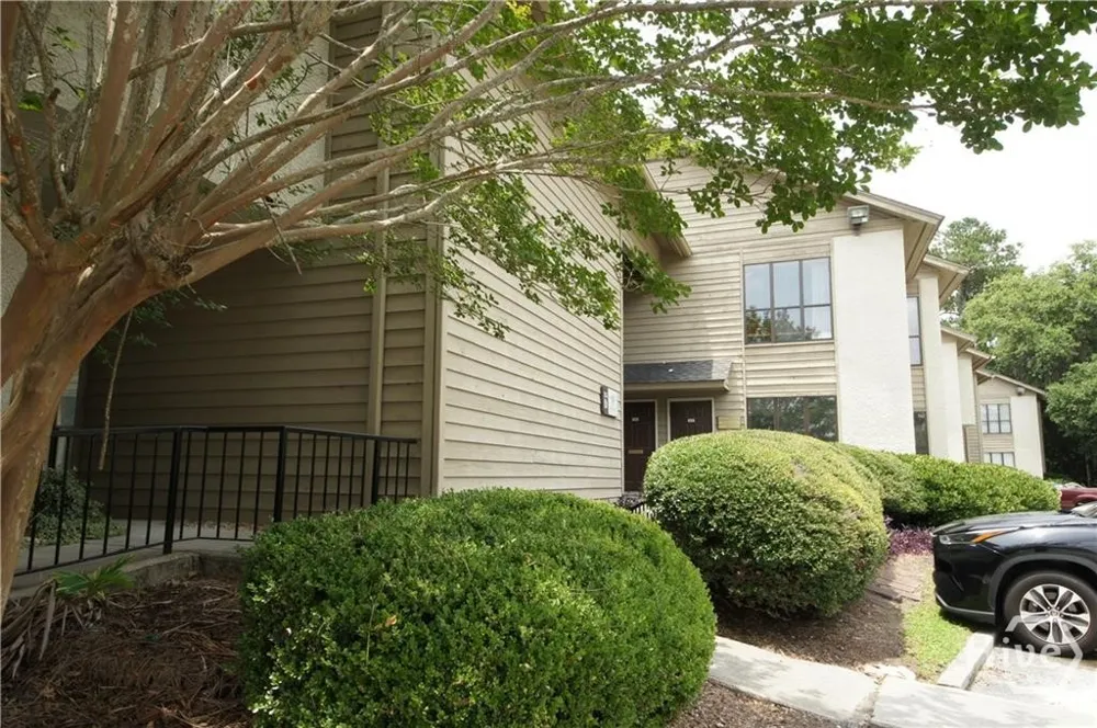 355 Commerce Place #E Savannah, GA 31406