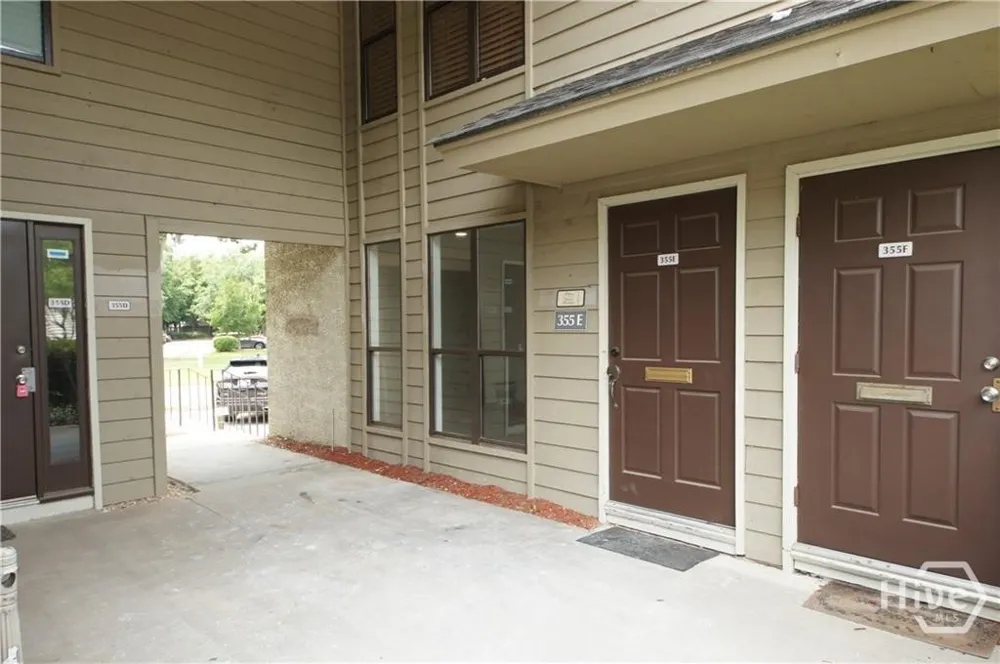 355 Commerce Place #E Savannah, GA 31406