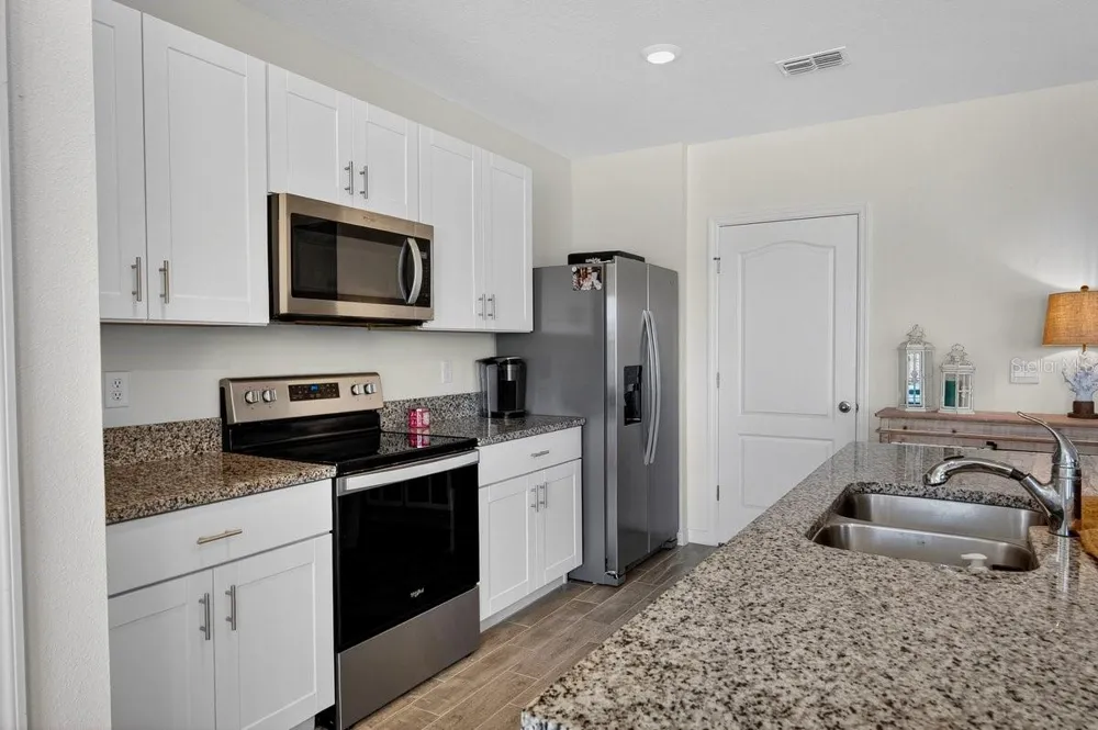 1346 MIDDLE LAKE DRIVE Ormond Beach, FL 32174