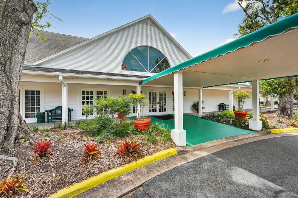 1346 MIDDLE LAKE DRIVE Ormond Beach, FL 32174