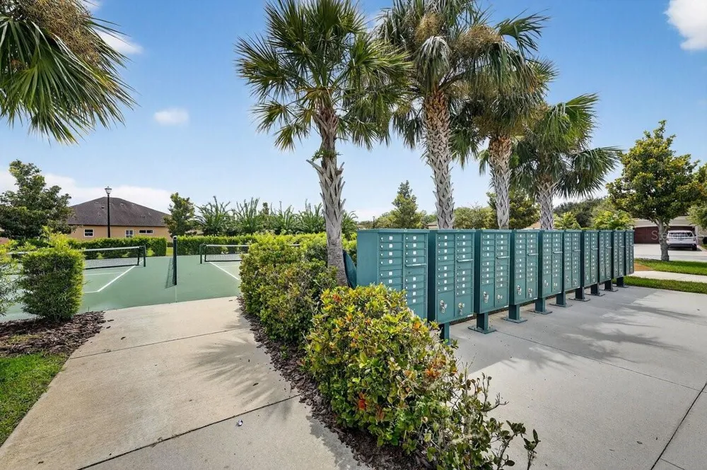 1346 MIDDLE LAKE DRIVE Ormond Beach, FL 32174