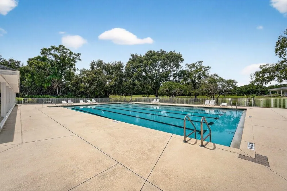 1346 MIDDLE LAKE DRIVE Ormond Beach, FL 32174