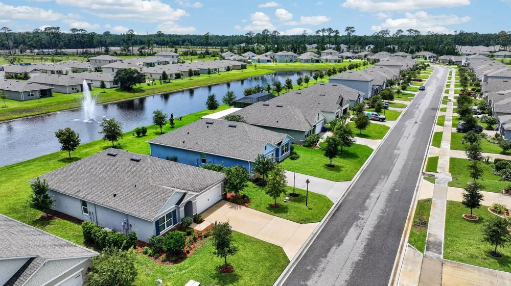 1346 MIDDLE LAKE DRIVE Ormond Beach, FL 32174