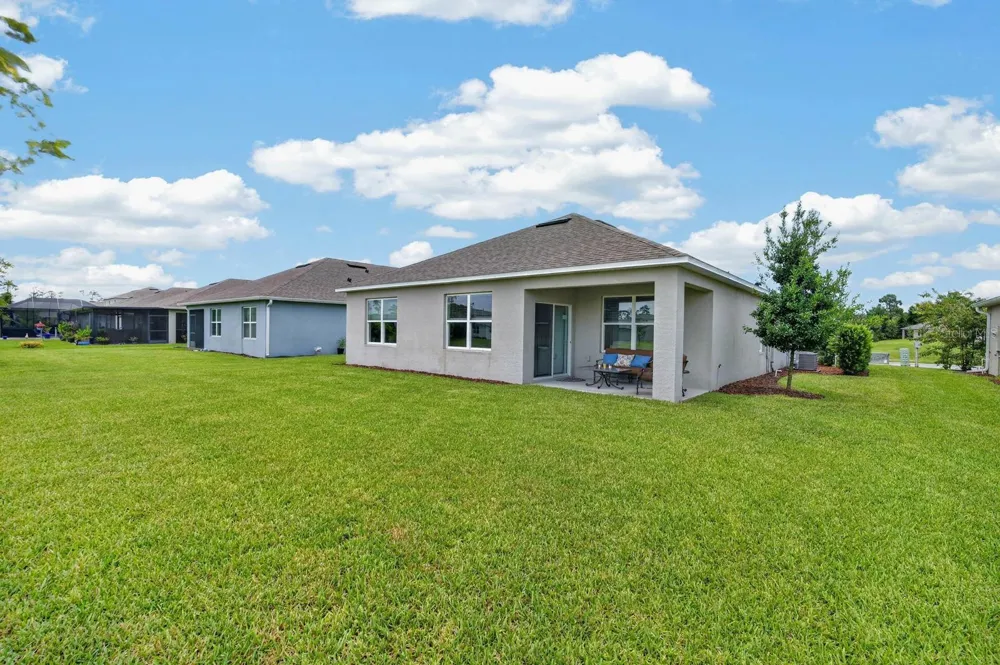 1346 MIDDLE LAKE DRIVE Ormond Beach, FL 32174