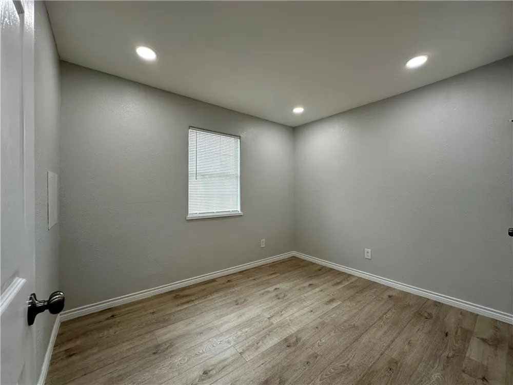 1202 Main Drive Corpus Christi, TX 78409