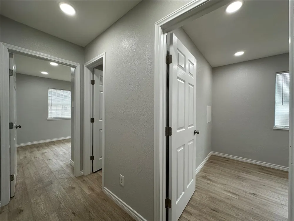 1202 Main Drive Corpus Christi, TX 78409