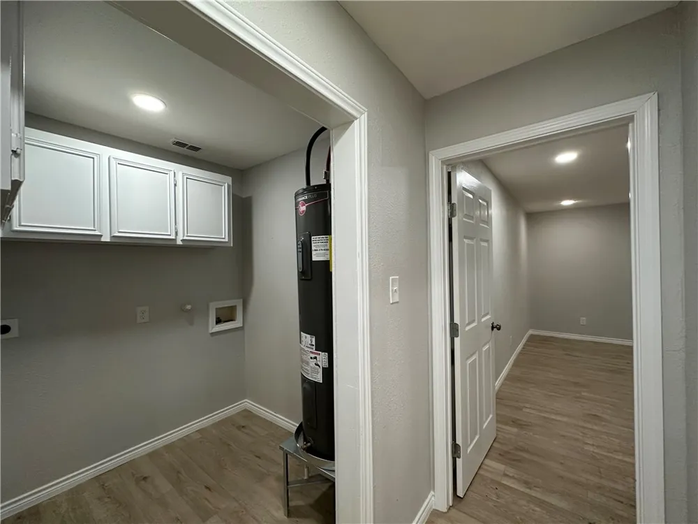1202 Main Drive Corpus Christi, TX 78409