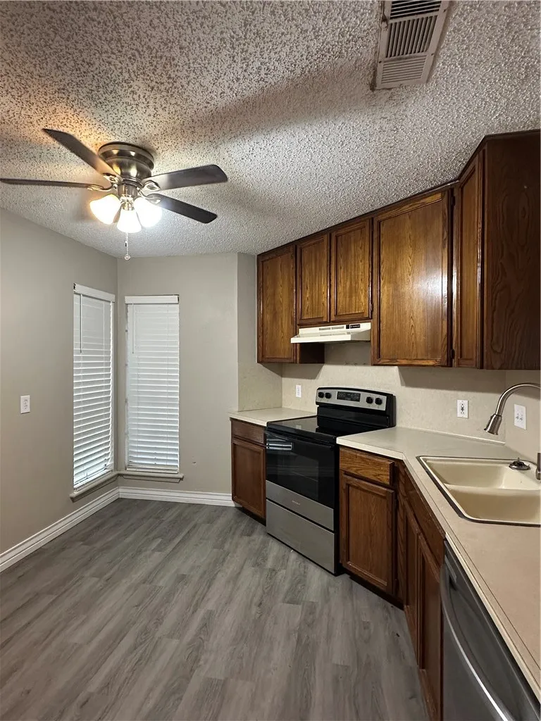 2429 Woodway Drive Corpus Christi, TX 78414
