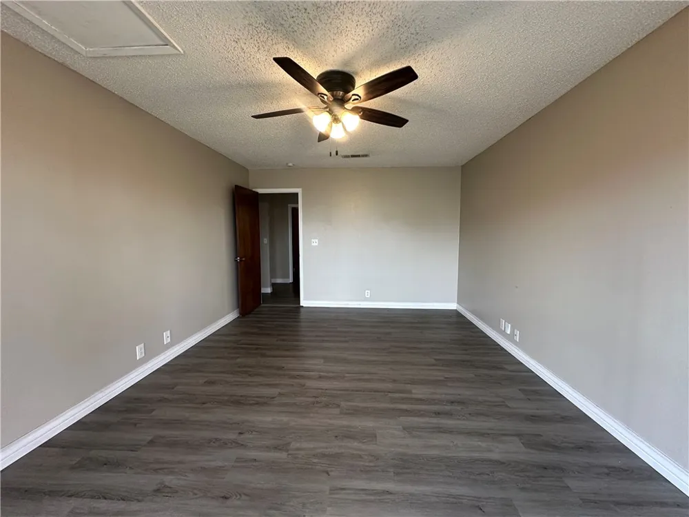 2429 Woodway Drive Corpus Christi, TX 78414