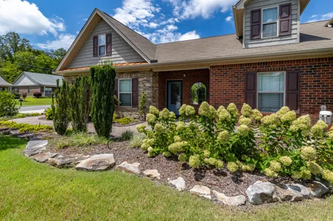 125 Tradewind Drive