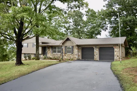 1324 Clearpoint Drive