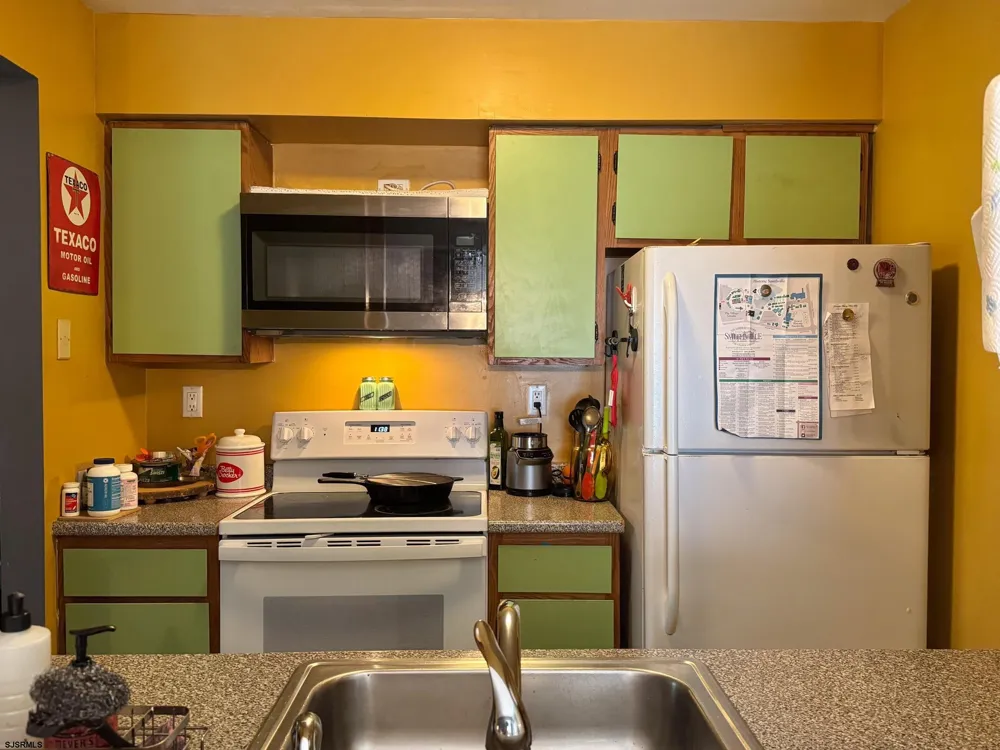 41 Waterview Dr Galloway Township, NJ 08205