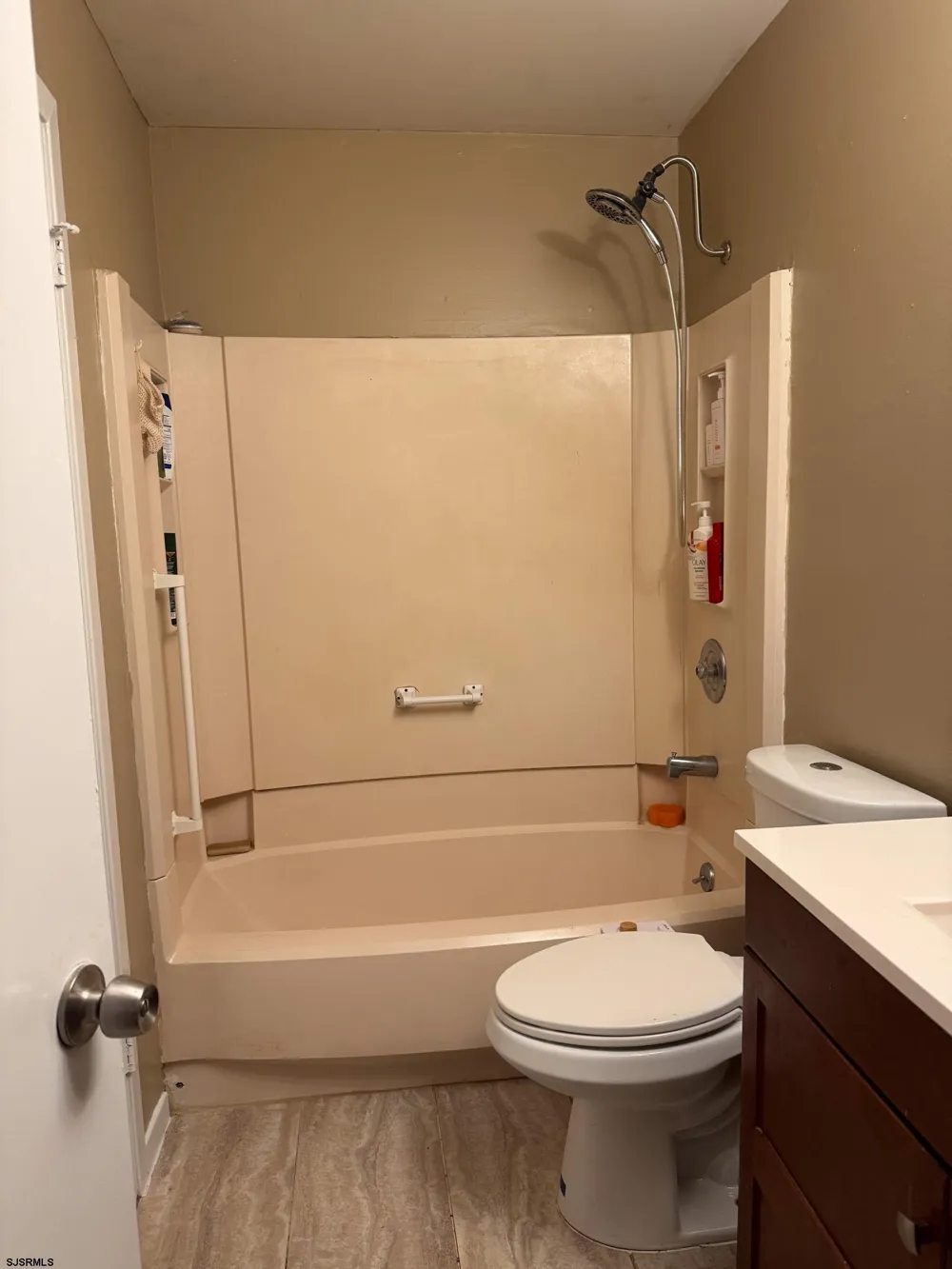 41 Waterview Dr Galloway Township, NJ 08205