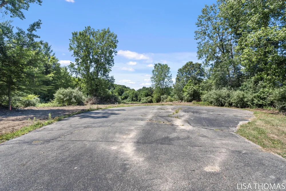 190 Toby Road NW Sparta, MI 49345