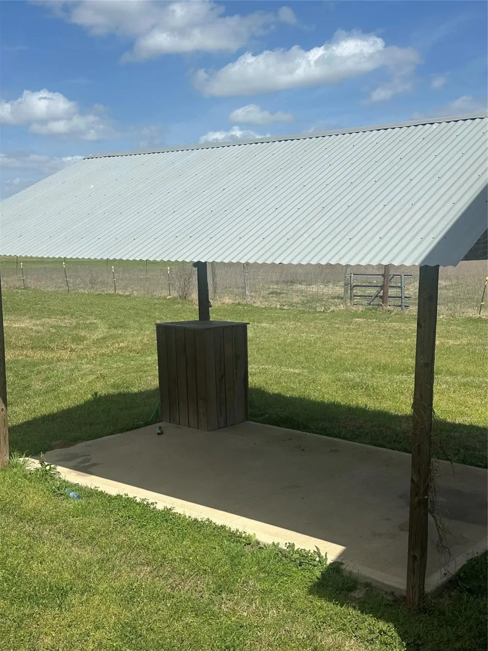 465 Stalbaum Road Bellville, TX 77418