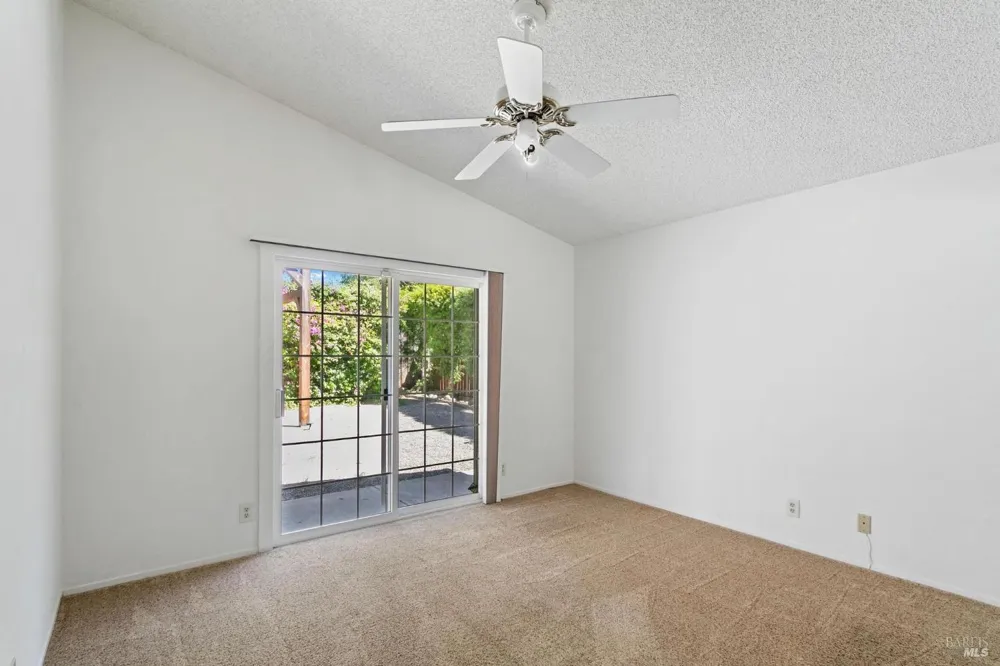 462 Danbury Circle Vacaville, CA 95687