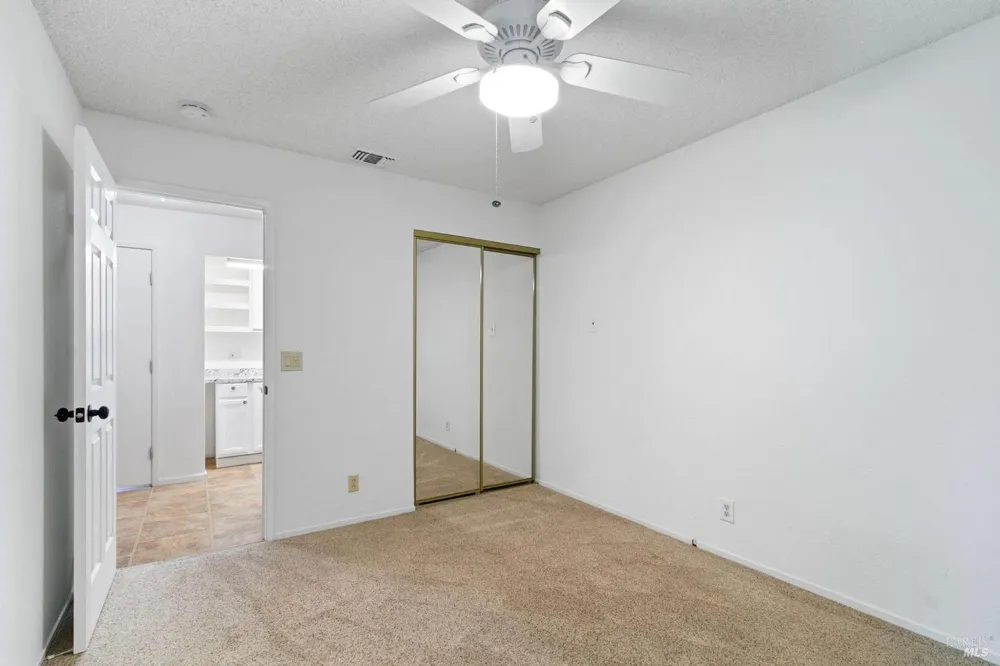 462 Danbury Circle Vacaville, CA 95687
