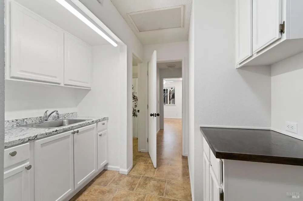 462 Danbury Circle Vacaville, CA 95687