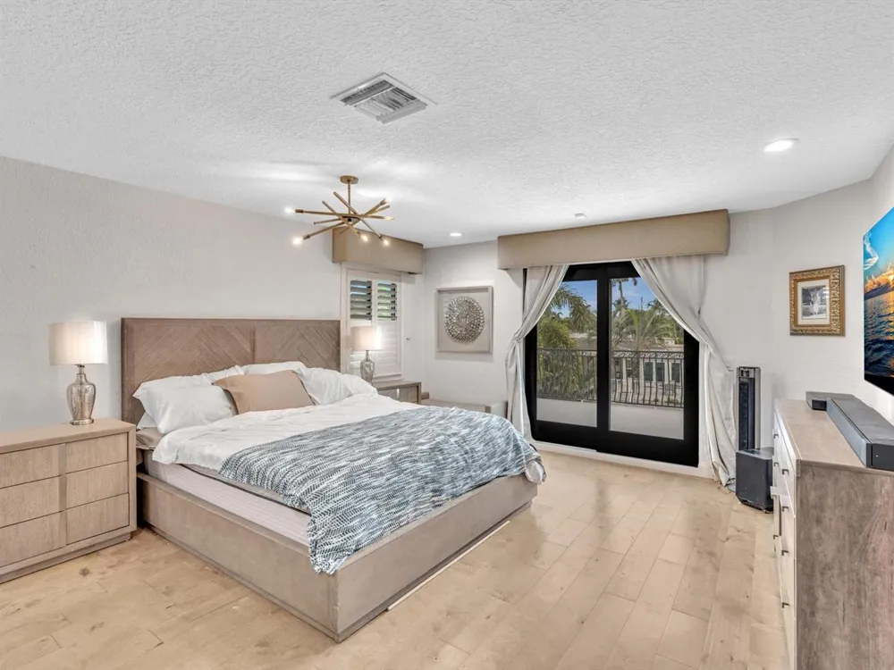 749 SW 2ND STREET Boca Raton, FL 33486