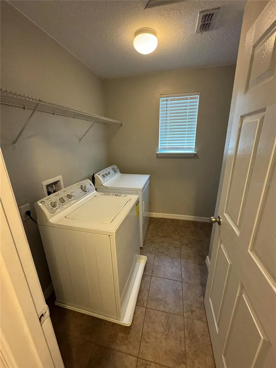 11938 SILVERLAKE PARK DRIVE Windermere, FL 34786