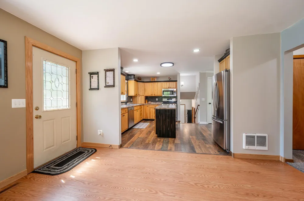 28249 Lost Lake Drive Grand Rapids, MN 55744