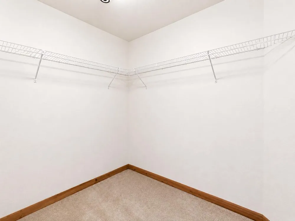 1103 Terrasol Lane Kasota, MN 56050