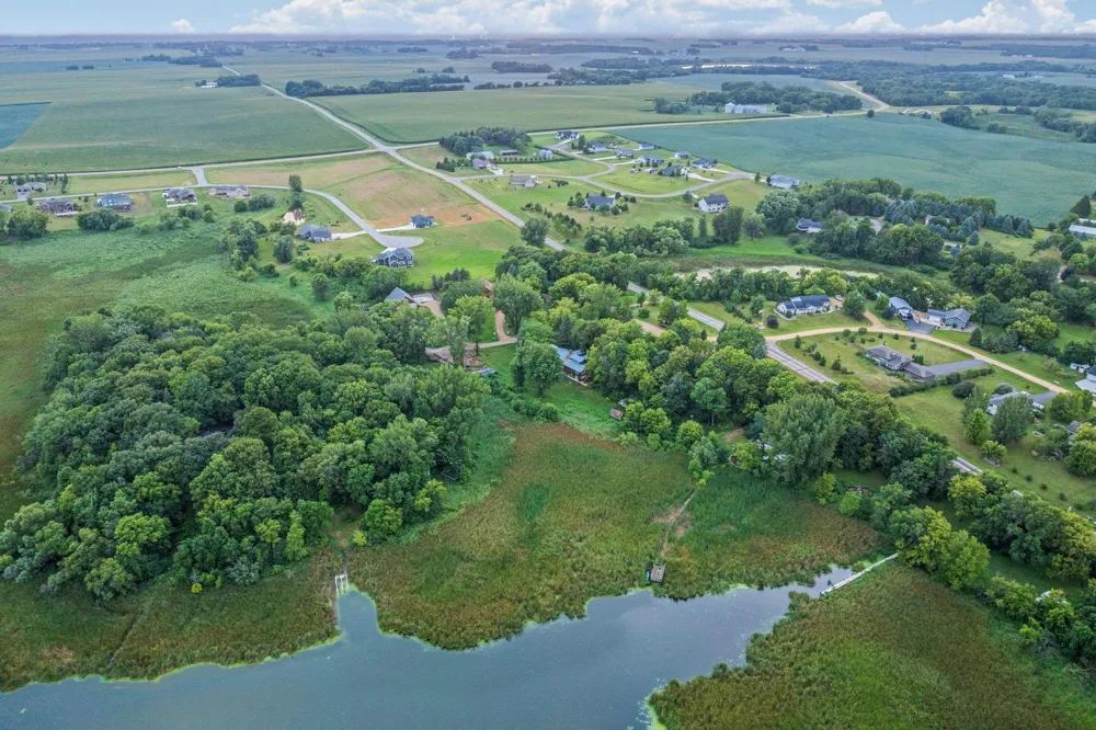 1103 Terrasol Lane Kasota, MN 56050