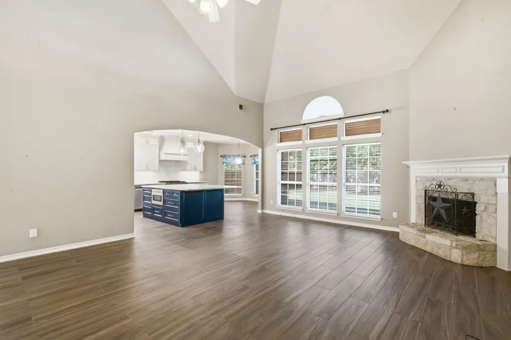 625 Hammond Drive Mansfield, TX 76063