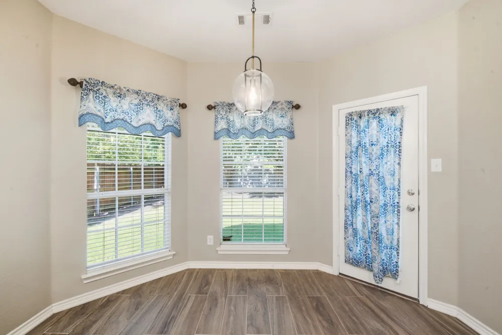 625 Hammond Drive Mansfield, TX 76063