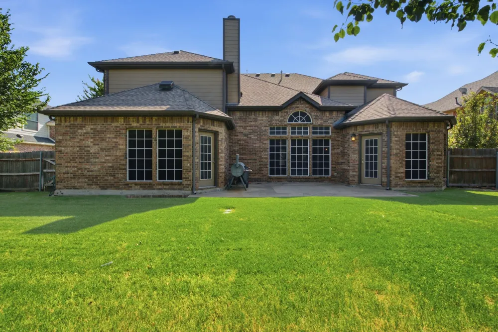 625 Hammond Drive Mansfield, TX 76063