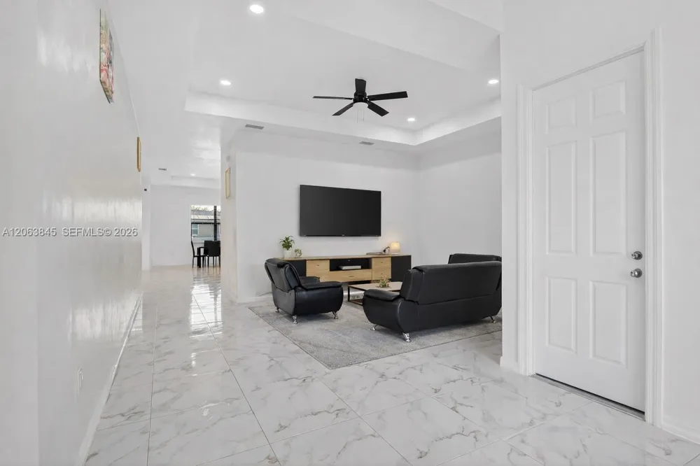 2513 69th Lehigh Acres, FL 33971
