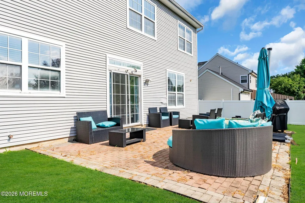 19 Vanderveer Road Freehold, NJ 07728