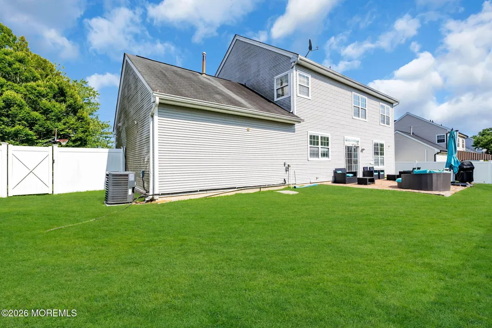 19 Vanderveer Road Freehold, NJ 07728
