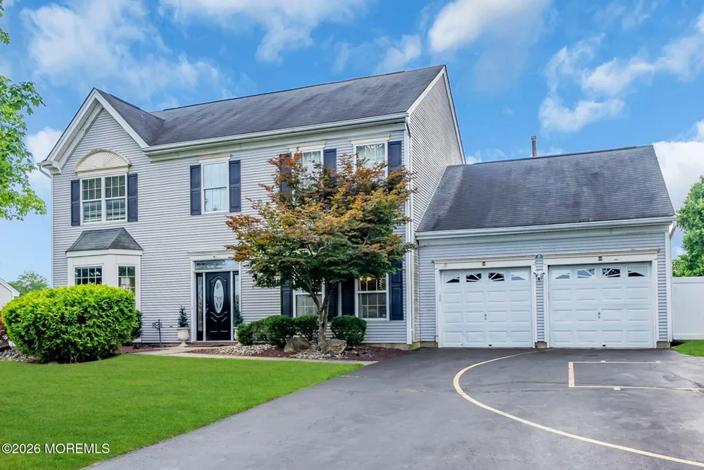 19 Vanderveer Road Freehold, NJ 07728