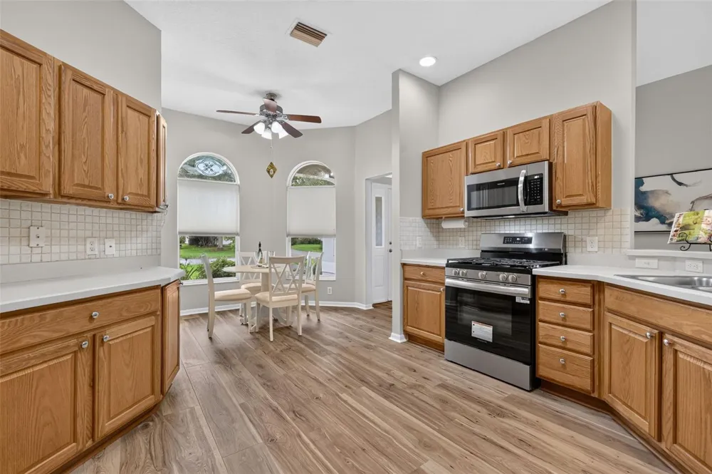 17101 SE 94TH BERRIEN COURT The Villages, FL 32162