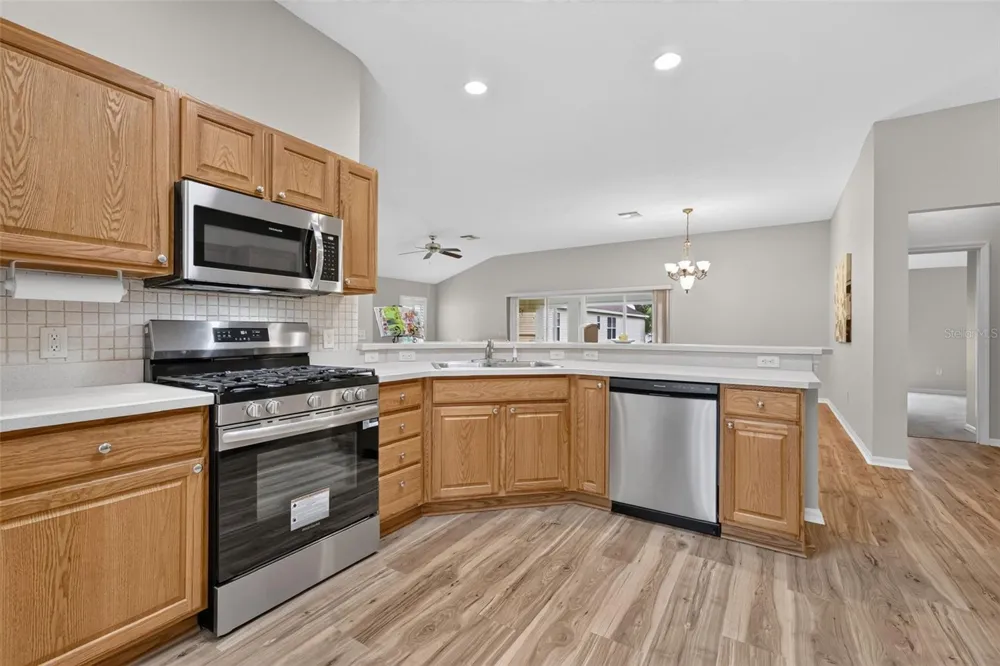 17101 SE 94TH BERRIEN COURT The Villages, FL 32162