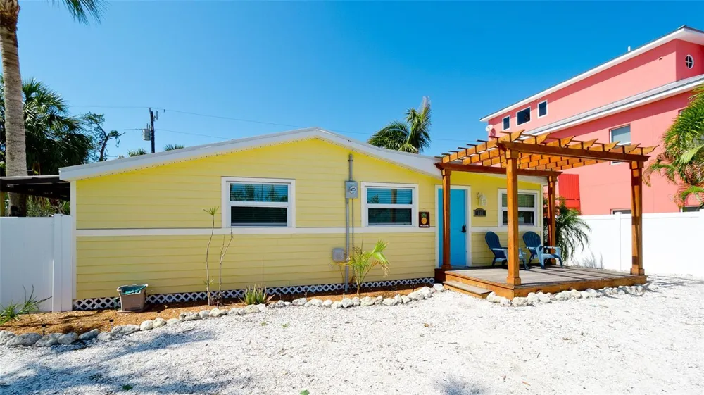 601 SAINT JUDES DRIVE Longboat Key, FL 34228