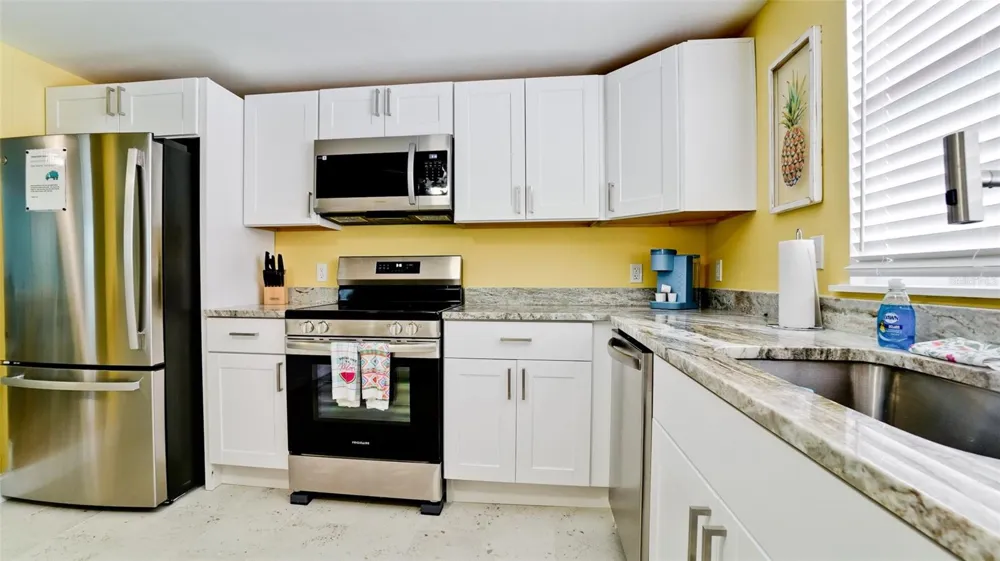 601 SAINT JUDES DRIVE Longboat Key, FL 34228